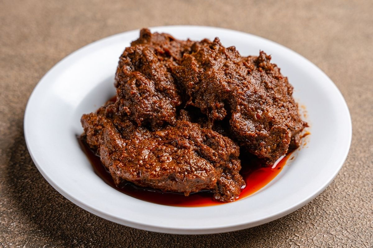 Rendang Asli Minangkabau: Rahsia Kelezatan Juara Dunia